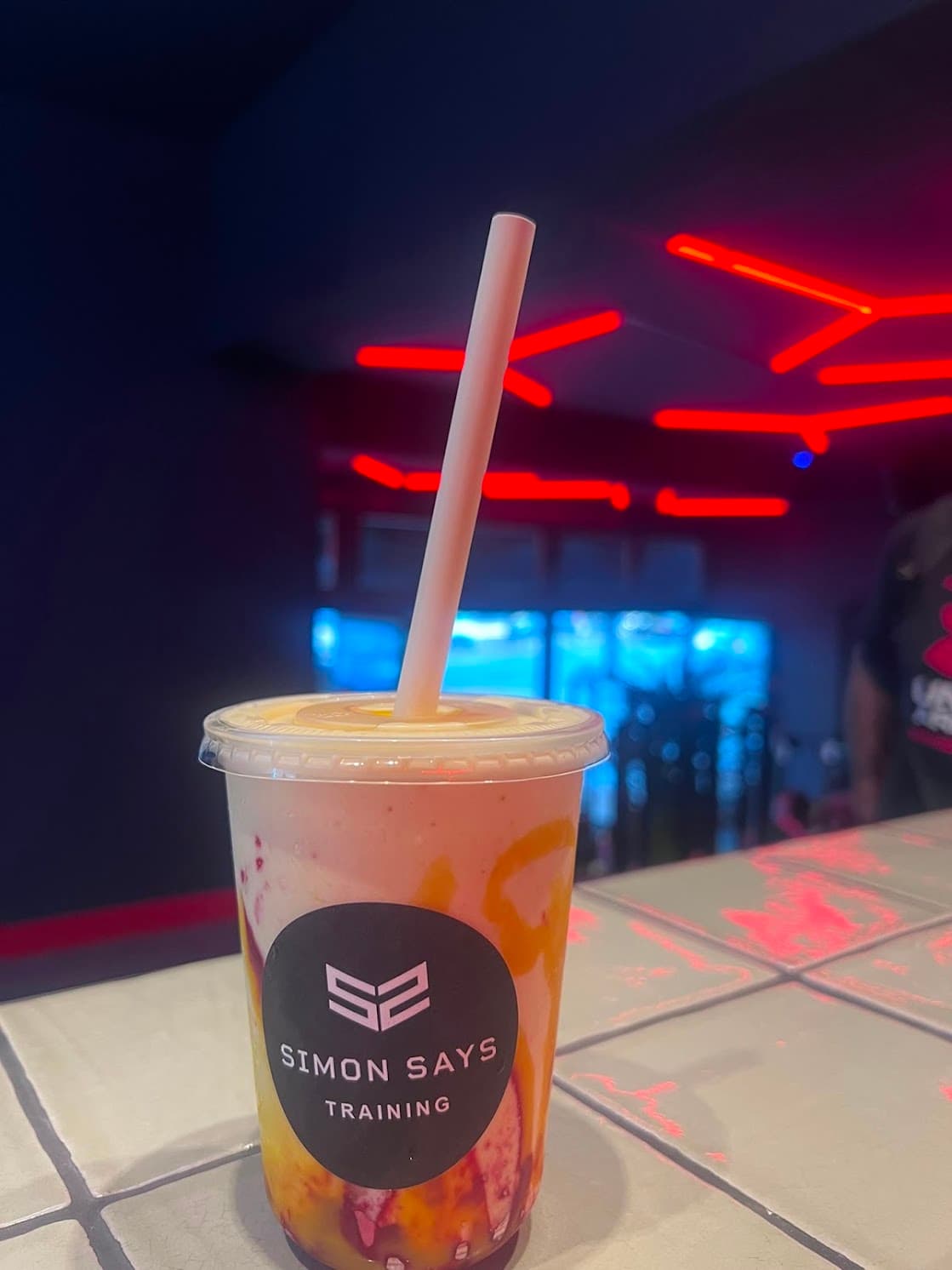 Signature Shake der Refuel Bar